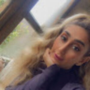 Meet your Posher, Neda